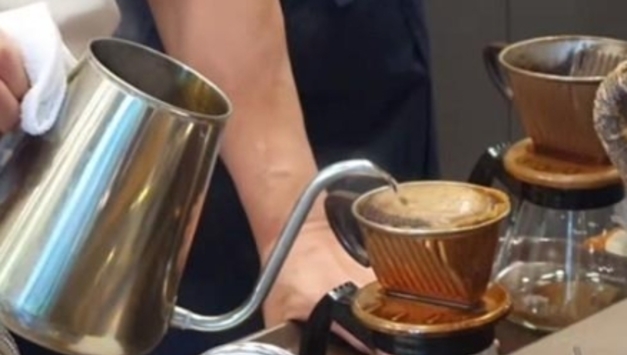 "커피가 심방세동 환자 위험 낮출 수 있다"