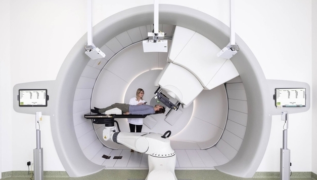 서울성모병원 최신 양성자치료기 계약…"국내 최대 센터 세울것"