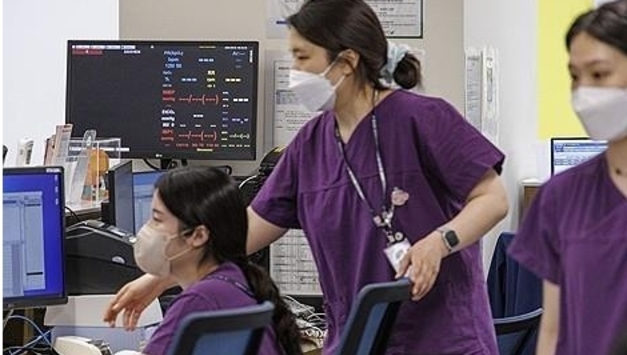 "의료가 무너질뻔한 순간, '전문간호사' 역할 빛났다"