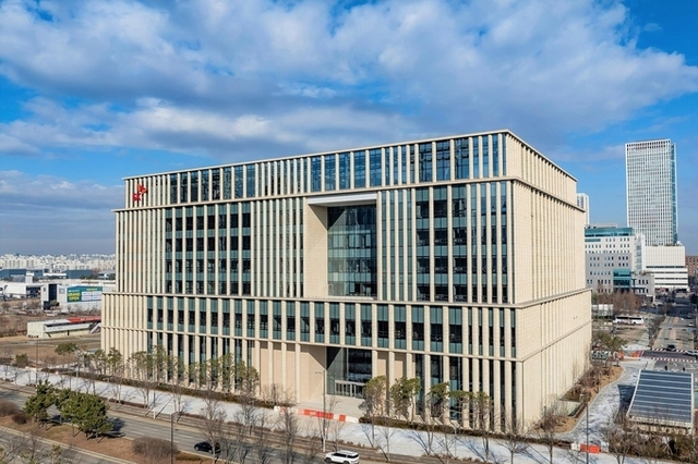 SK바이오사이언스 작년 영업손실 1천235억원…적자 축소