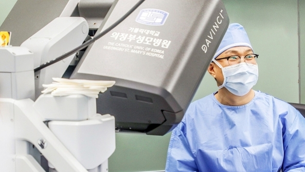 "초경 늦고 2회 이상 출산 경험 여성 난소암 위험 낮아"