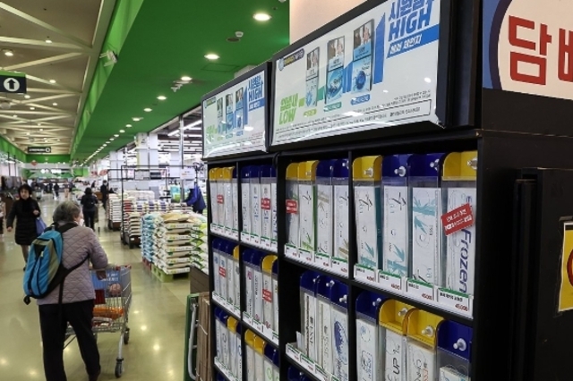 담뱃값 1만원 소동, 가격 너머의 진짜 해법은