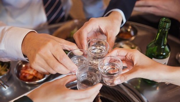 "간헐적 과음, 간 손상 위험 3배 높여…음주량·방식 모두 문제"