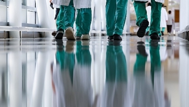 국립대병원, '빅5'만큼 키운다…우수인력확보 패키지 지원 검토