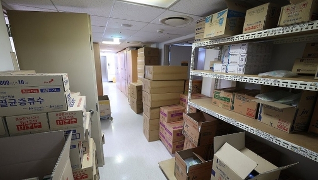 "의약품 사재기 안 돼"…제약사들, 중동사태에 과잉주문 제한