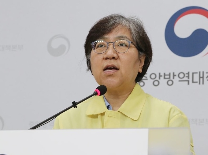 코로나19 브리핑하는 정은경 본부장