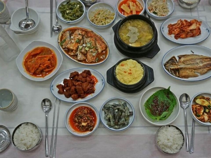 한정식 식단